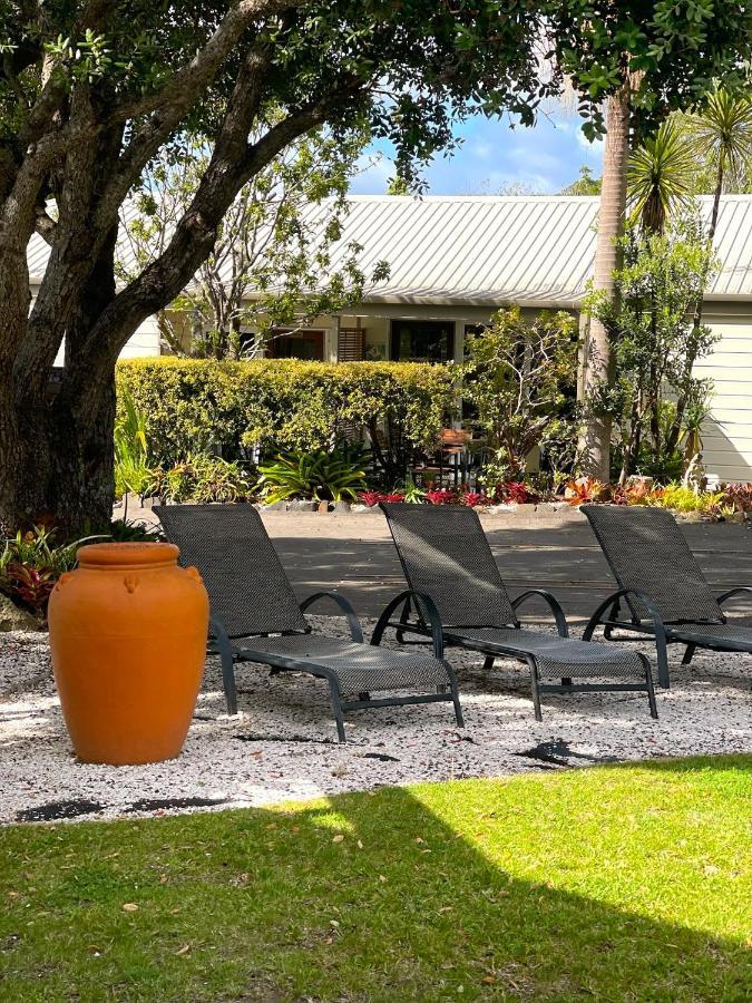 האהי Tatahi Lodge Beach Resort מראה חיצוני תמונה