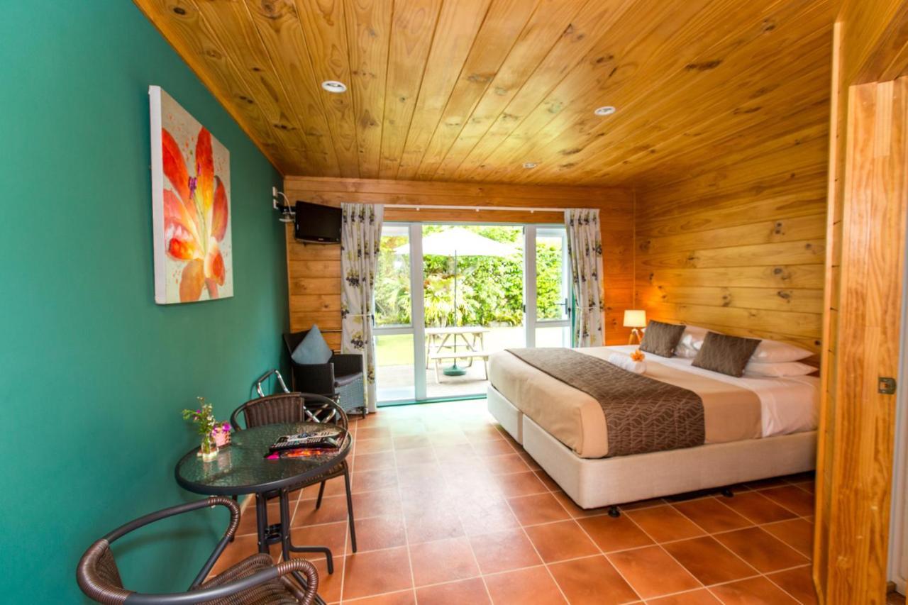 האהי Tatahi Lodge Beach Resort מראה חיצוני תמונה